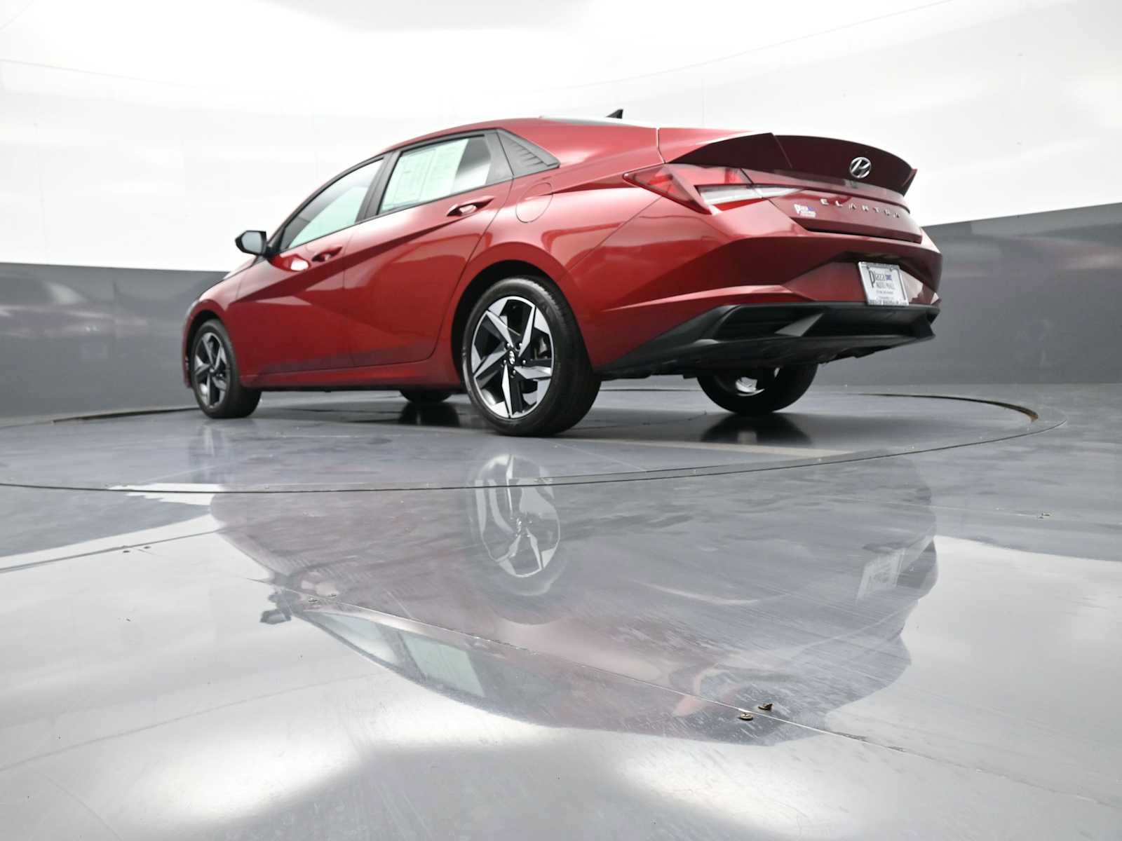 Certified 2023 Hyundai Elantra SEL w/ Convenience Package FWD image 29