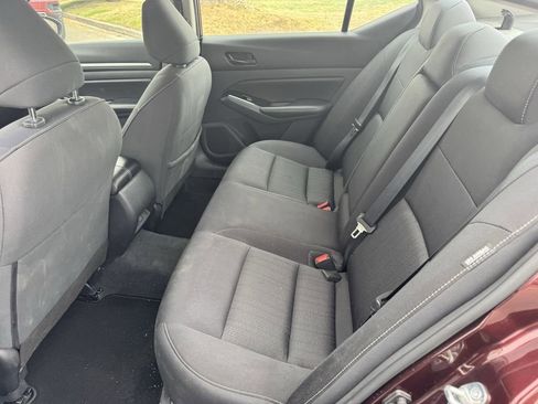 Used 2023 Nissan Altima 2.5 SV image 10