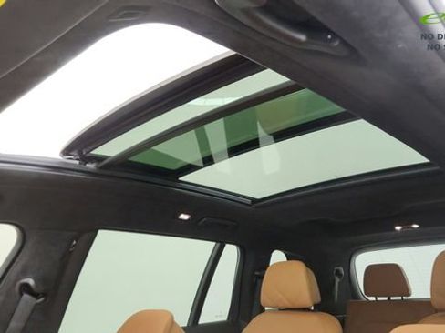 Used 2025 BMW X7 xDrive40i w/ M Sport Package AWD/4WD image 77