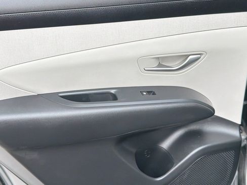Used 2025 Hyundai Tucson SEL FWD image 23