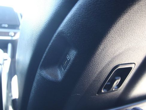 Used 2024 Kia Sportage EX FWD image 36