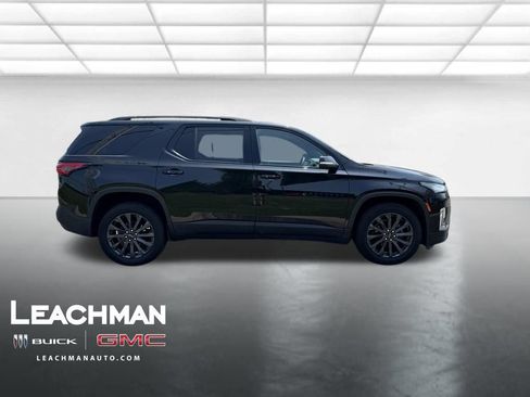 Used 2023 Chevrolet Traverse RS w/ LPO, Floor Liner Package AWD/4WD image 8