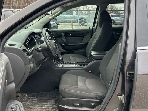 Used 2016 Chevrolet Traverse LT w/ Style and Technology Package image 29