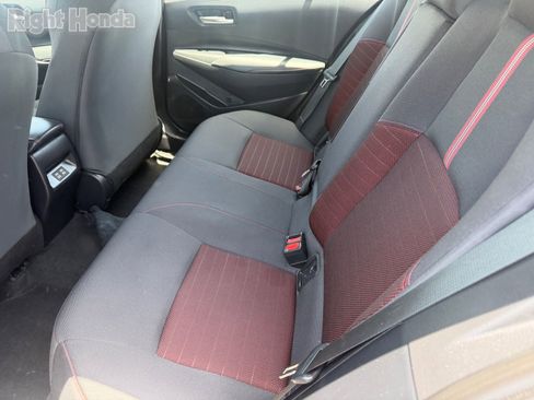 Used 2025 Toyota Corolla SE FWD image 14