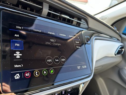 Used 2022 Chevrolet Bolt EUV Premier w/ Launch Edition image 22