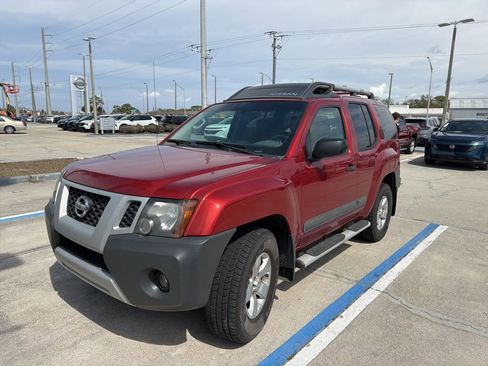 Used 2013 Nissan Xterra S w/ Value Package image 1