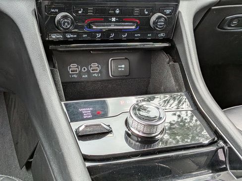 Used 2021 Jeep Grand Cherokee L Limited image 20