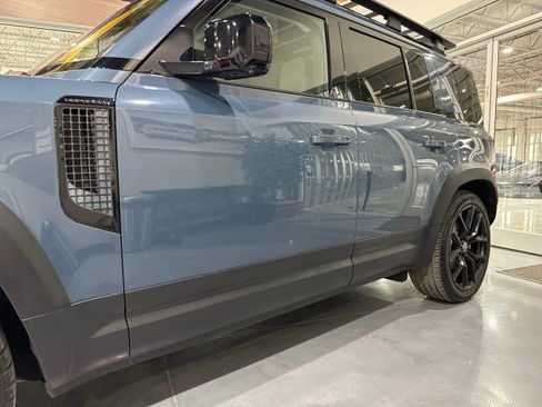 Used 2020 Land Rover Defender 110 S image 25