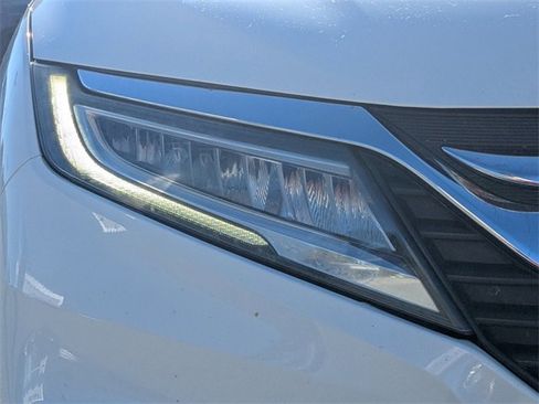Used 2019 Honda Odyssey Touring image 9