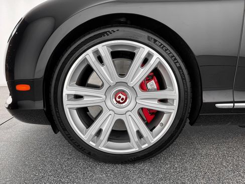 Used 2015 Bentley Continental GT image 6