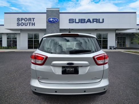 Used 2017 Ford C-MAX SE w/ Cold Weather Package image 4