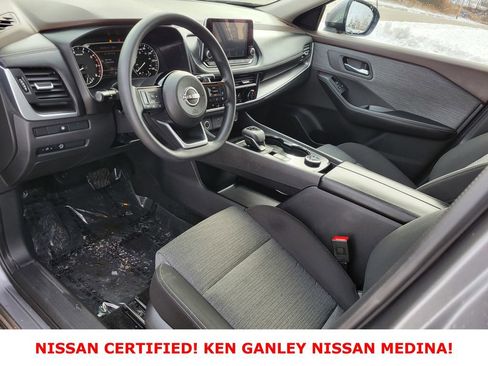 Certified 2023 Nissan Rogue SV image 25