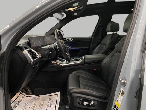 Certified 2023 BMW X7 M60i w/ Executive Package image 34