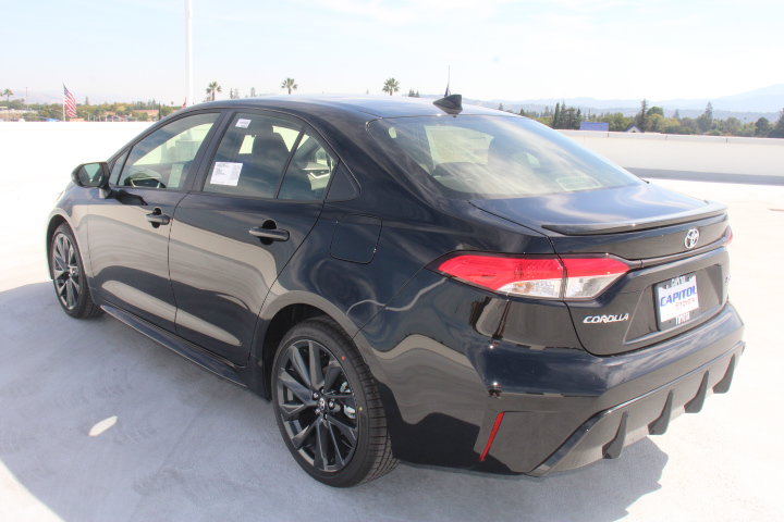 New 2027 Toyota Corolla SE w/ SE Package FWD image 5
