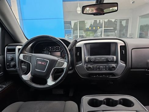 Used 2018 GMC Sierra 1500 SLE w/ SLE Value Package AWD/4WD image 11