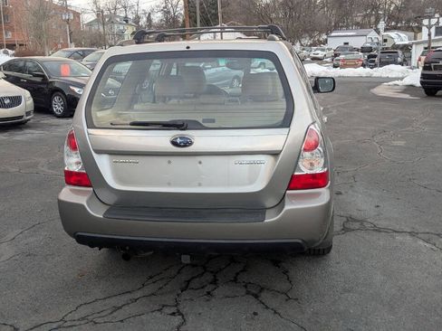 Used 2006 Subaru Forester 2.5X L.L. Bean image 13