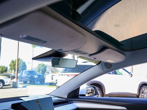 Used 2022 Tesla Model 3 Performance image 13