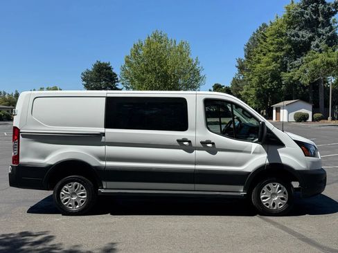 Used 2023 Ford Transit 250 Low Roof w/ Exterior Upgrade Package RWD image 8