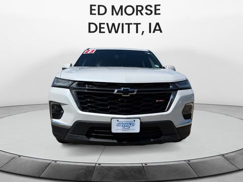 Used 2023 Chevrolet Traverse RS FWD image 8