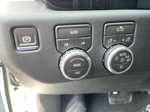 New 2026 GMC Sierra 1500 Elevation AWD/4WD image 16