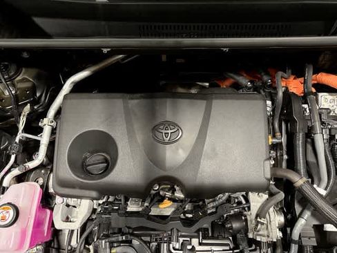 Used 2023 Toyota RAV4 XLE w/ XLE Grade Weather Package AWD/4WD image 12