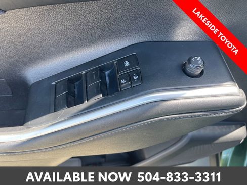 Used 2023 Toyota Highlander L FWD image 24