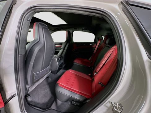 New 2026 Porsche Cayenne GTS image 24