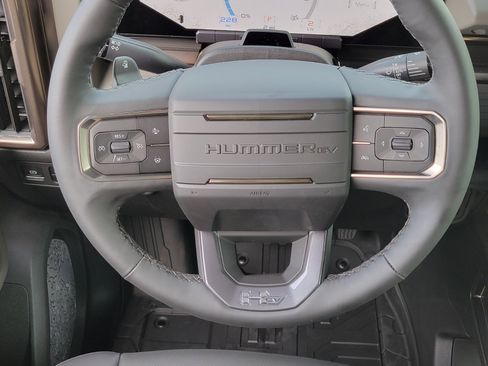 New 2025 GMC Hummer EV 3X w/ Extreme Off-Road Package image 10