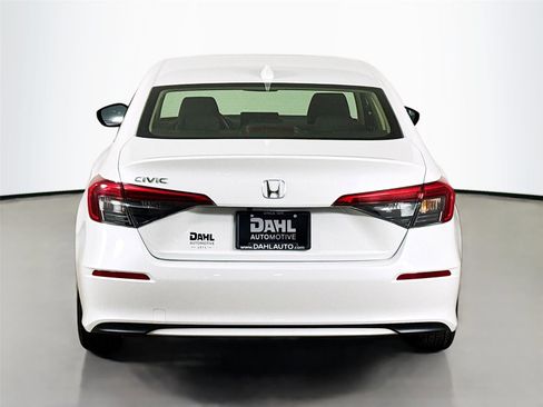 Used 2022 Honda Civic EX image 12