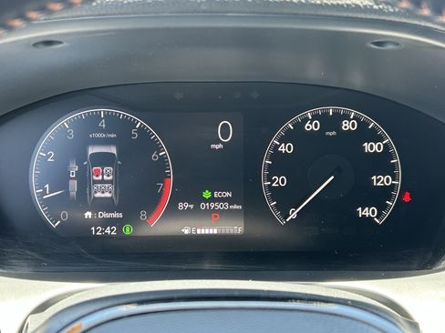 Certified 2025 Honda HR-V Sport image 27