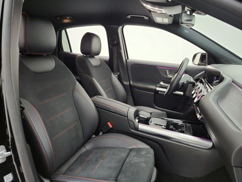 Used 2023 Mercedes-Benz GLA 250 4MATIC image 19