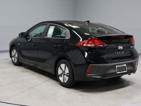 Used 2018 Hyundai Ioniq Blue image 9