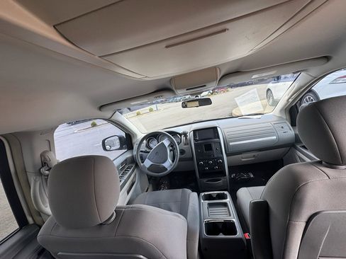 Used 2008 Dodge Grand Caravan SXT image 15