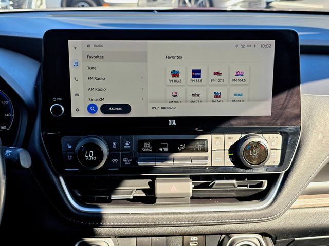 Used 2024 Toyota Grand Highlander AWD image 39