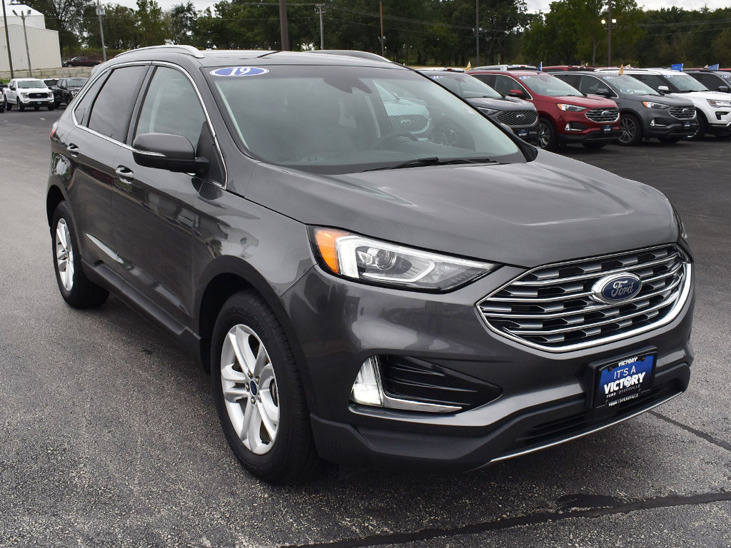 Used 2019 Ford Edge SEL w/ Equipment Group 201A FWD image 13