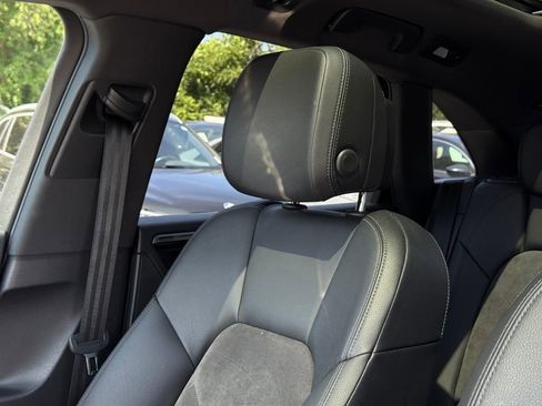 Used 2019 Porsche Macan AWD/4WD image 27