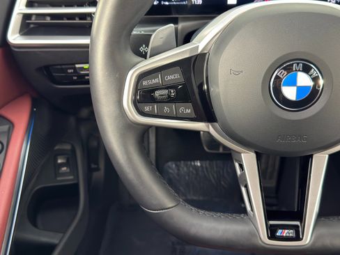 Used 2025 BMW 330i Sedan w/ M Sport Package image 22