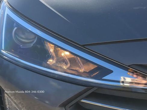 Used 2020 Hyundai Elantra SEL image 10