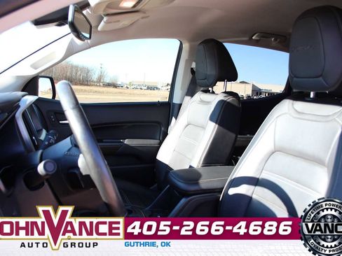Used 2020 GMC Canyon Denali image 24