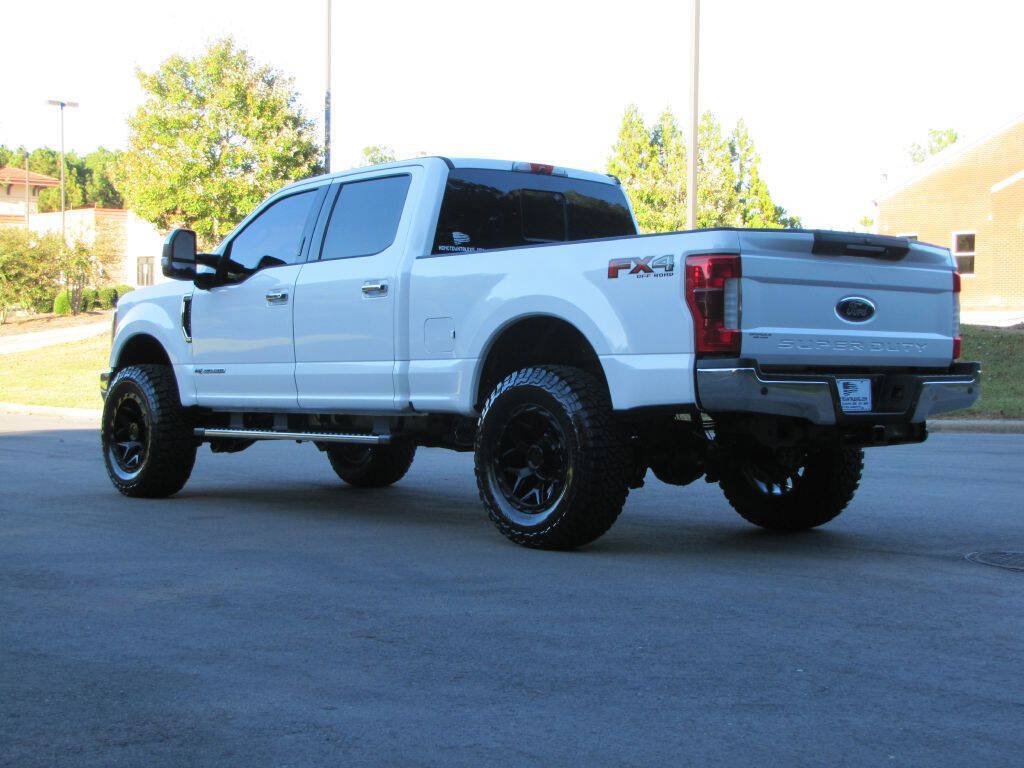Used 2019 Ford F250 Lariat w/ Lariat Ultimate Package AWD/4WD image 7