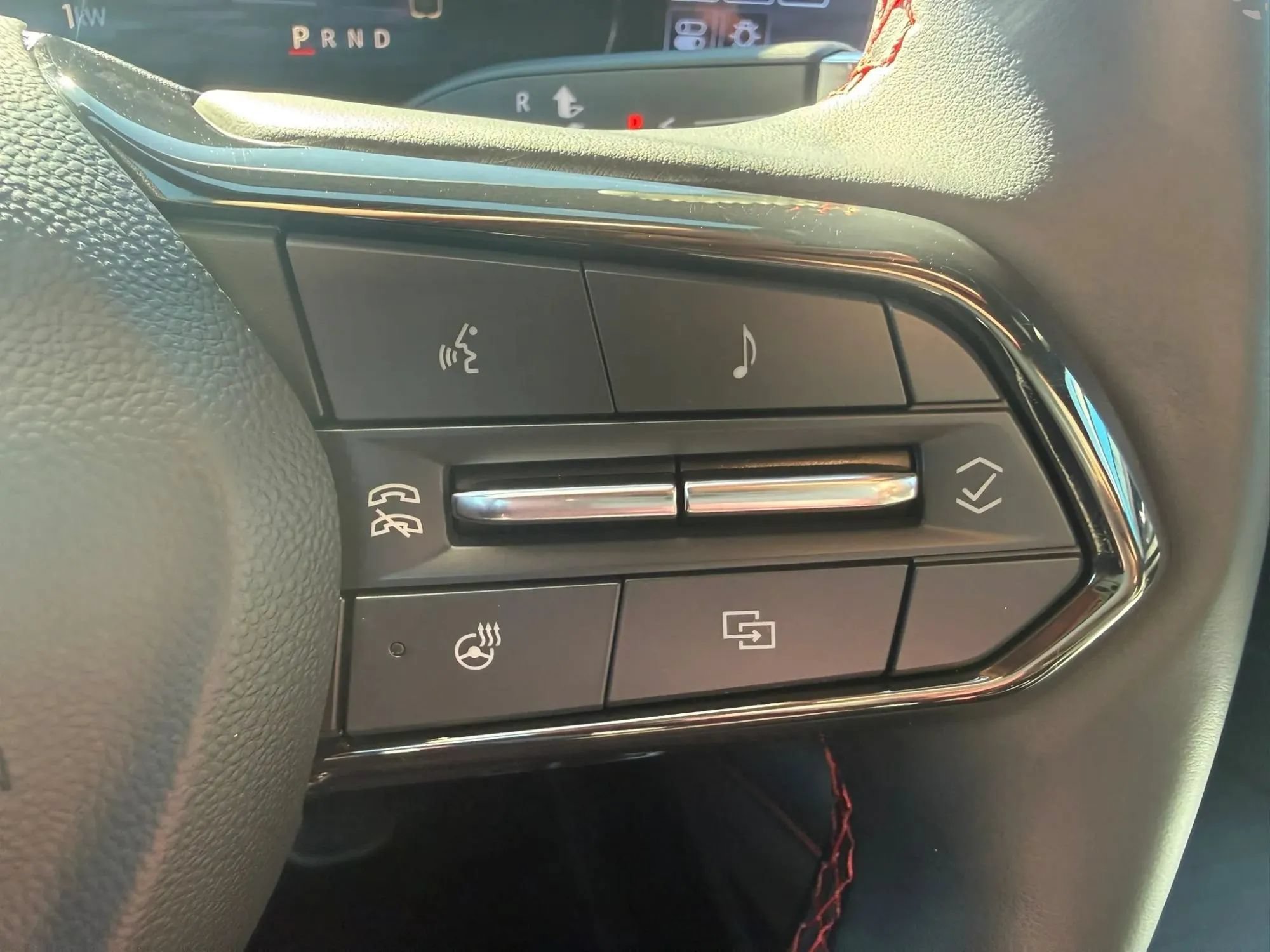 Used 2024 Chevrolet Blazer EV RS AWD/4WD image 12