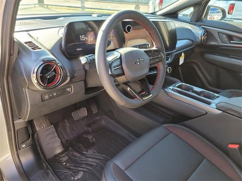 New 2026 Chevrolet Equinox EV RS image 10