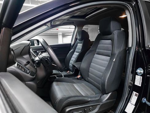 Certified 2021 Honda CR-V EX image 17