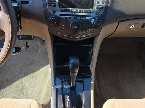 Used 2006 Honda Accord SE image 11