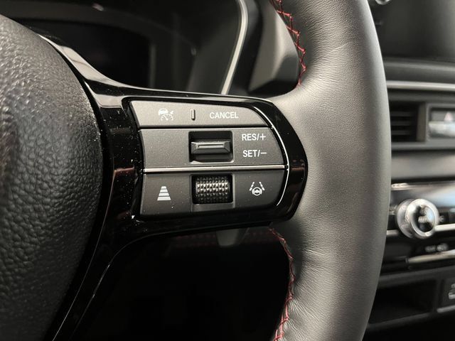 New 2025 Honda Pilot Black Edition image 16