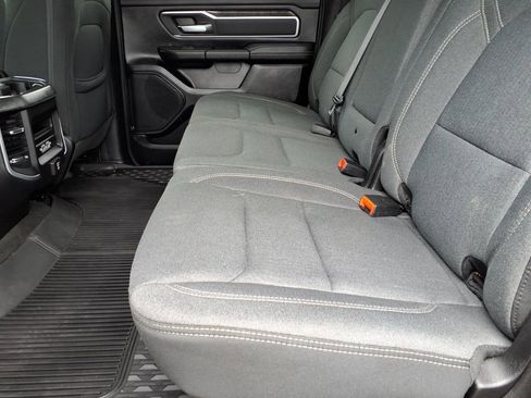 Used 2021 RAM 1500 Big Horn AWD/4WD image 16