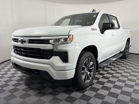 Used 2024 Chevrolet Silverado 1500 RST w/ All Star Edition Plus AWD/4WD image 3