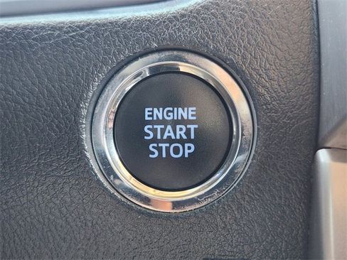 Used 2022 Toyota 4Runner SR5 Premium image 21