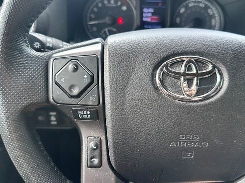 Used 2021 Toyota Tacoma TRD Sport w/ Technology Package AWD/4WD image 21