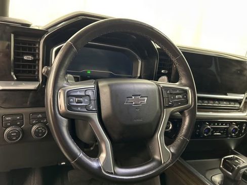 Used 2022 Chevrolet Silverado 1500 RST w/ Protection Package image 8